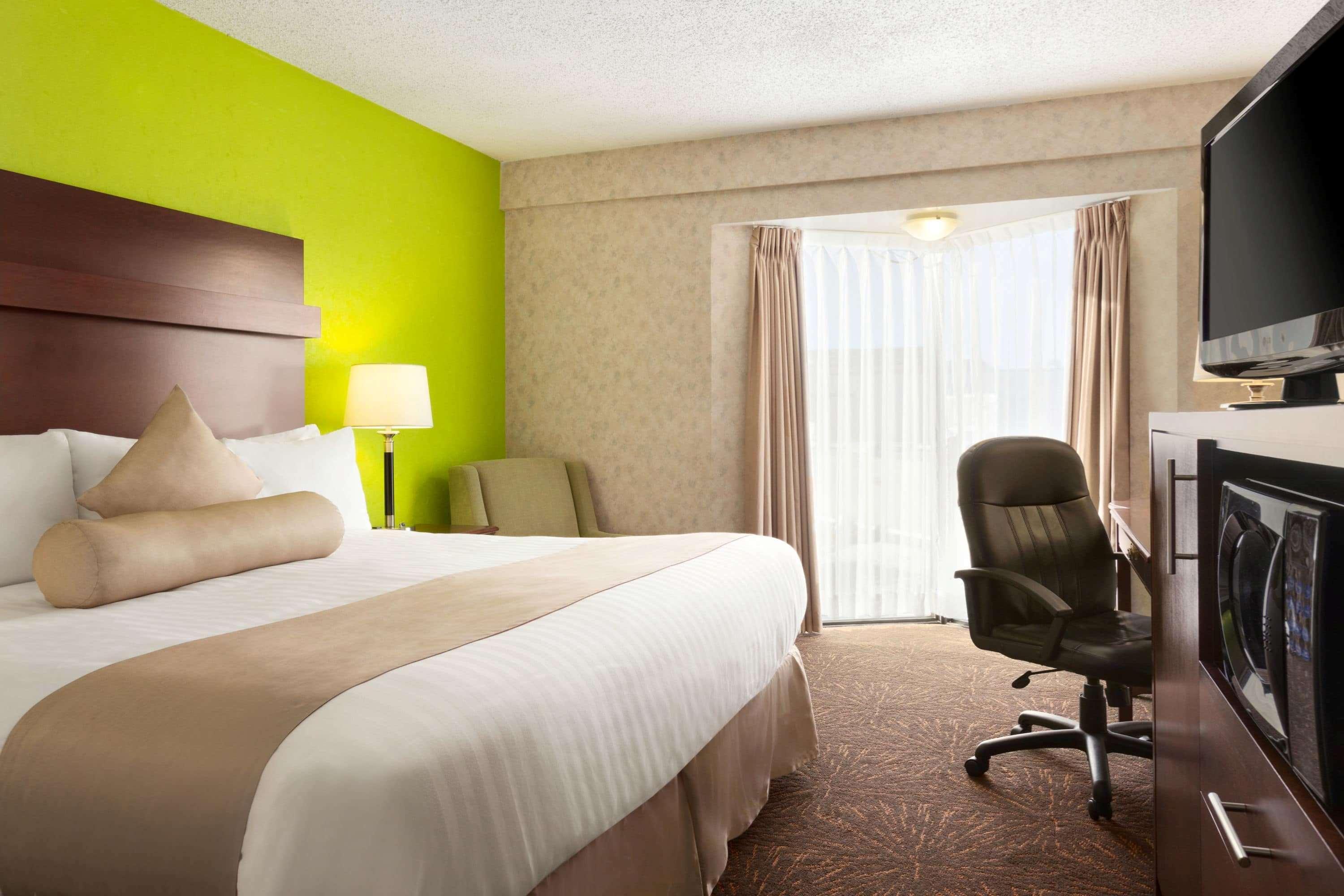 Travelodge By Wyndham Lloydminster Exteriér fotografie