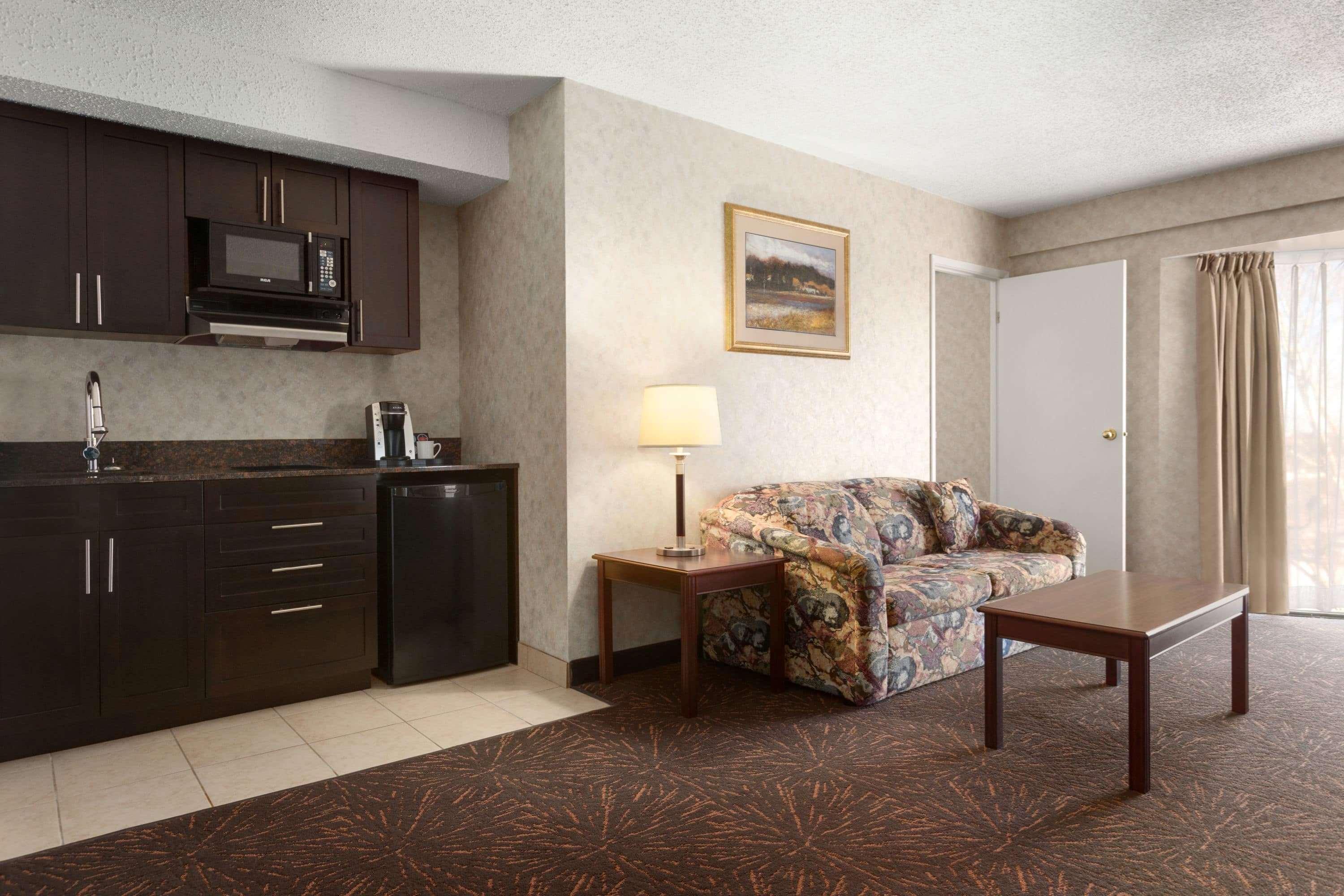 Travelodge By Wyndham Lloydminster Exteriér fotografie