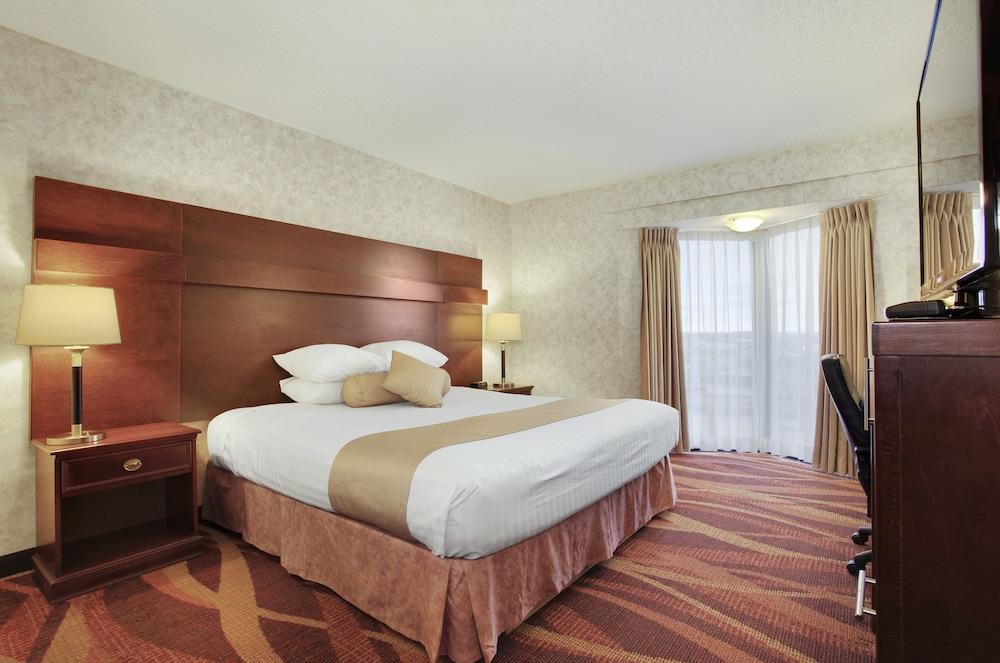 Travelodge By Wyndham Lloydminster Exteriér fotografie